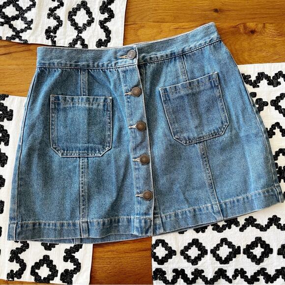 Forever 21 button down denim jean mini skirt pockets womens size 27 unlined - Picture 1 of 7